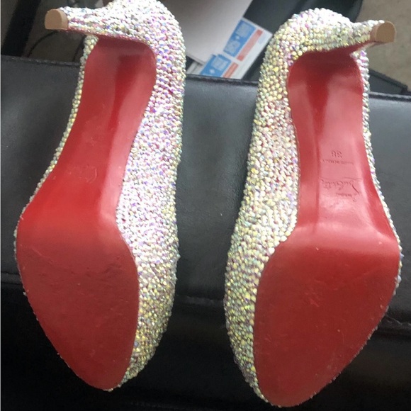 Stunning Custom Swarovski Crystal Christian Louboutin Very Prive Sz 38